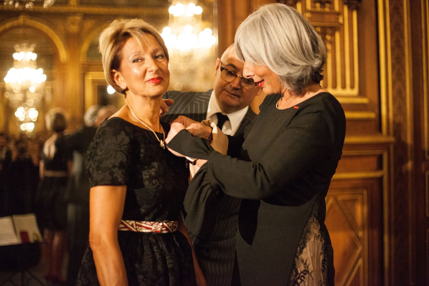 Sylvia Vitale Rotta, de l’agence Team Créatif, reçoit la Légion d’Honneur !